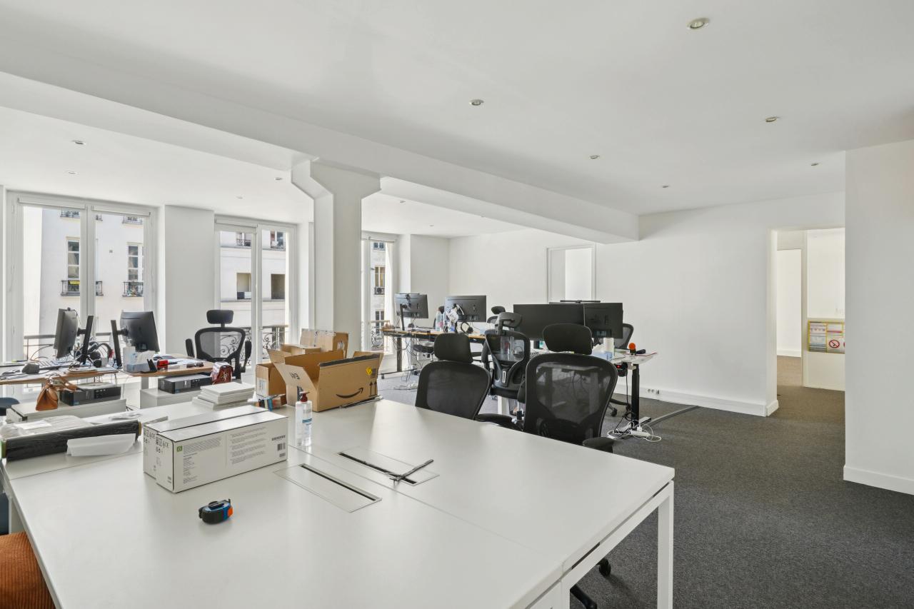 Bureau Paris 108m² Location bureau Paris OLBUR2532790 3